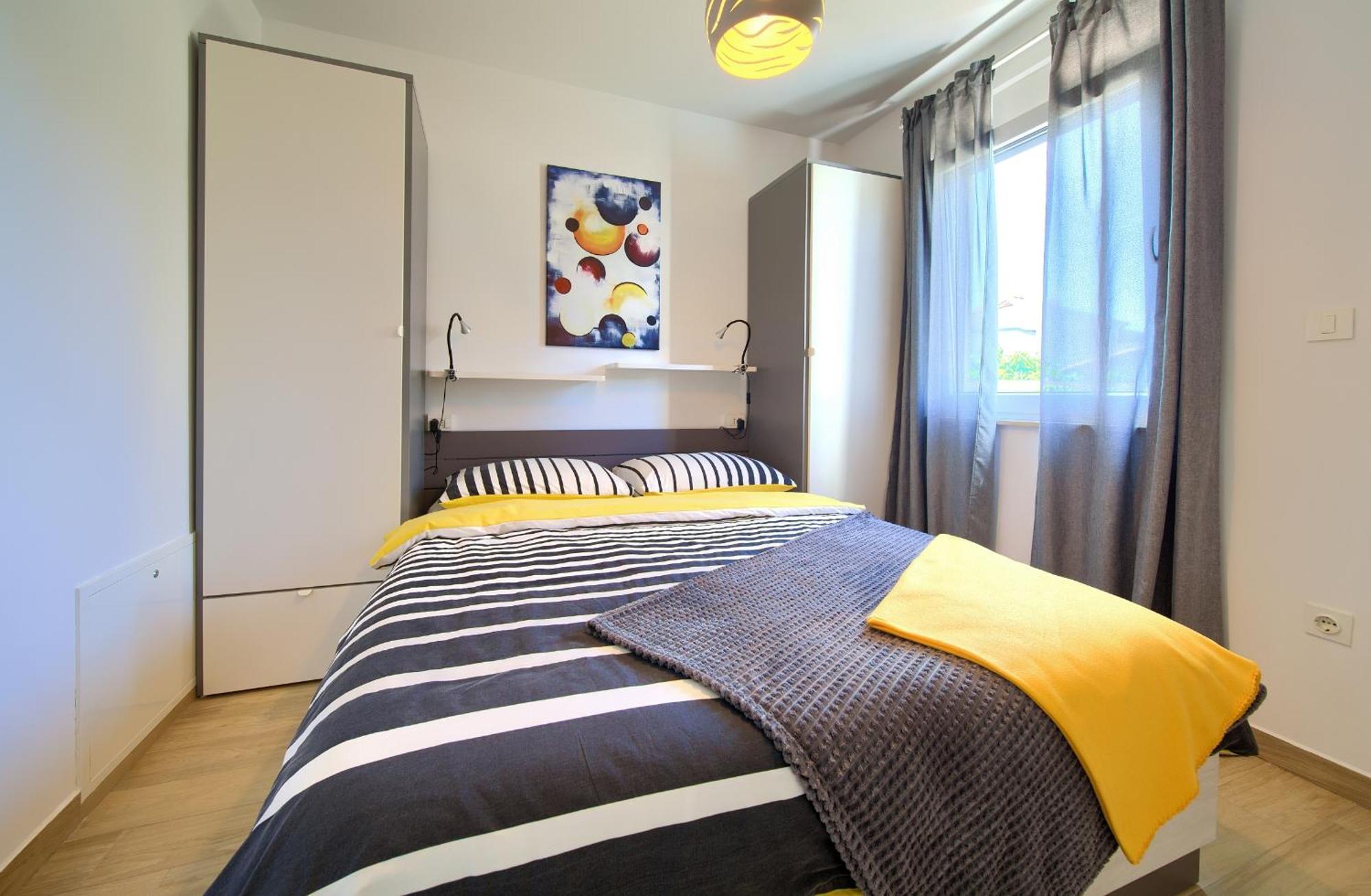 Apartment Sara Krk Town Buitenkant foto